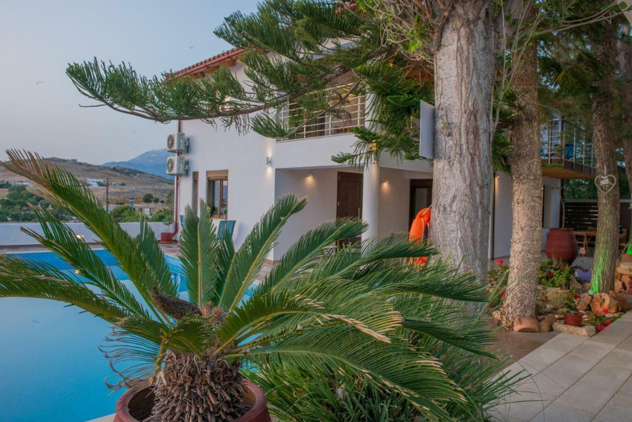 Houmeli Maisonettes & Apartments Kalamaki  Exterior photo