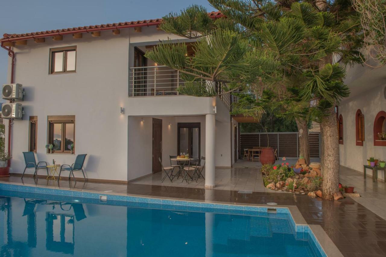 Houmeli Maisonettes & Apartments Kalamaki  Exterior photo